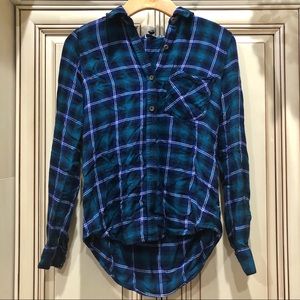 Forever 21 Navy and Green Flannel S